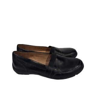 NATURALIZER WOMENS BLACK LEATHER SLIP ON LOAFERS COMFORTABLE SHOES 8M NO BOX